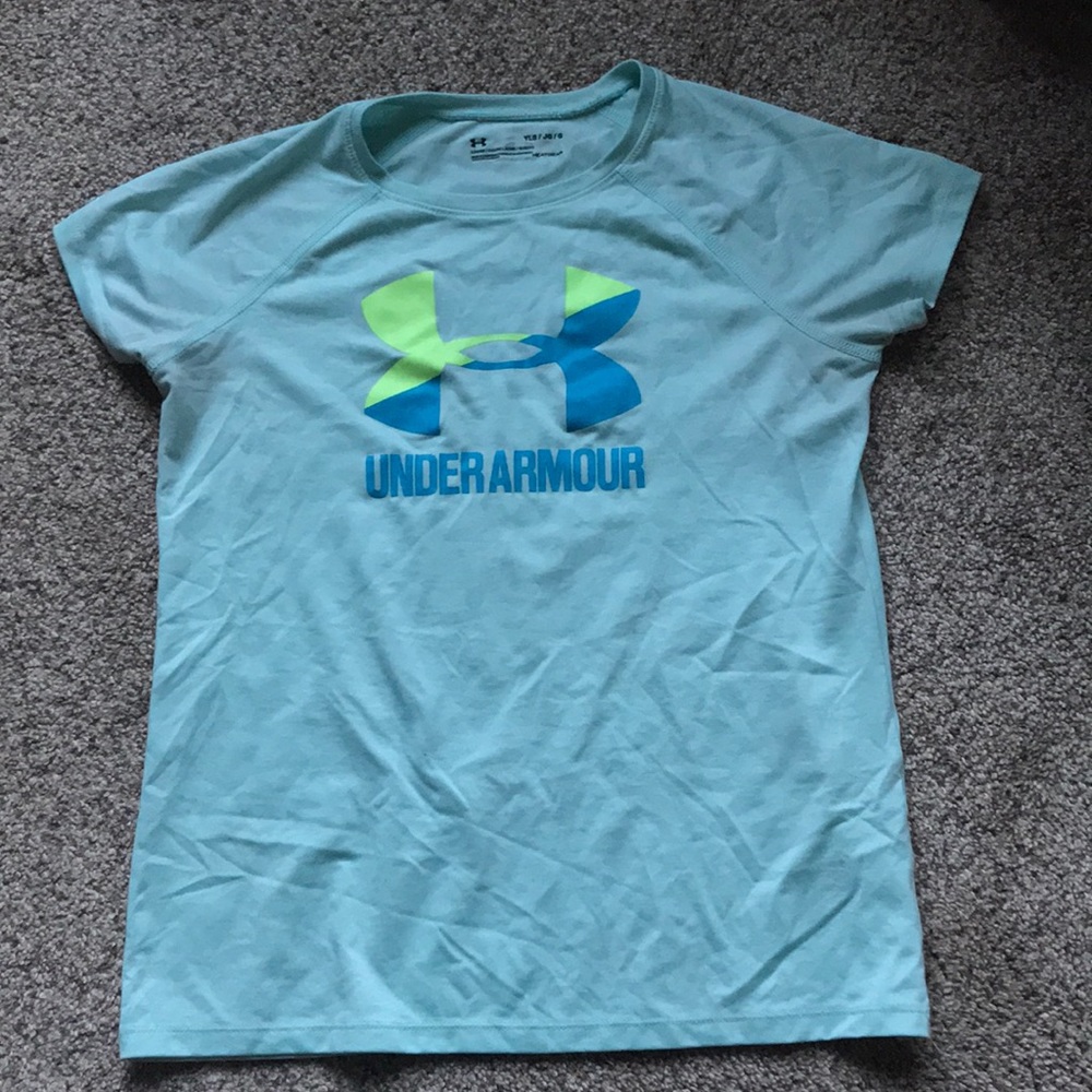 Blue under armor shirt